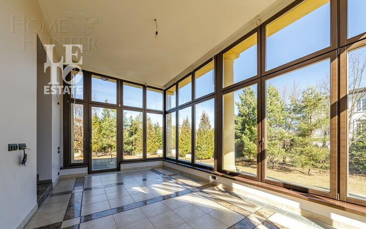 2-этажный коттедж 800 м² с отделкой