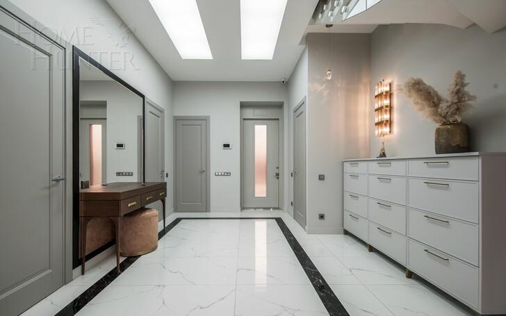 2-этажный коттедж 300 м² с отделкой