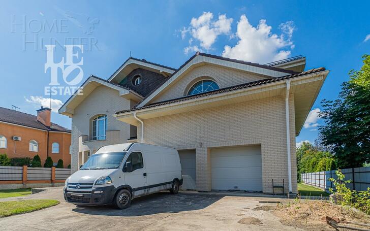 2-этажный коттедж 850 м² без отделки