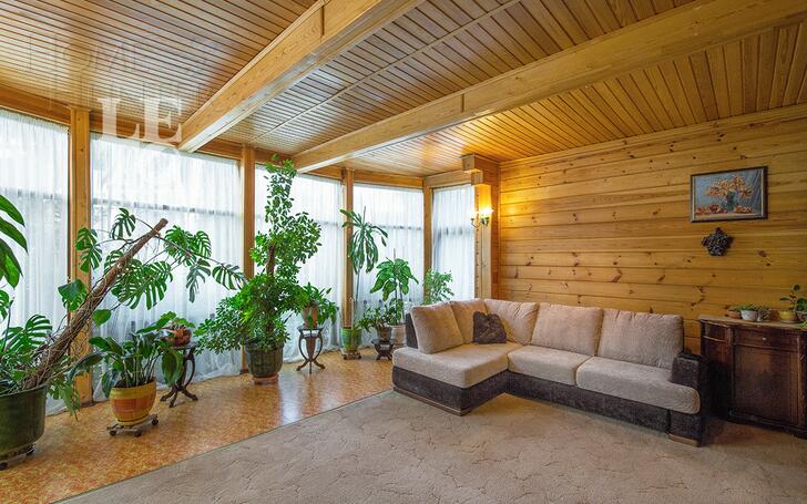 3-этажный коттедж 310 м² с отделкой