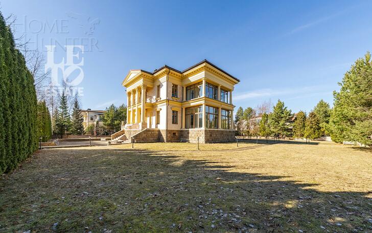 2-этажный коттедж 800 м² с отделкой