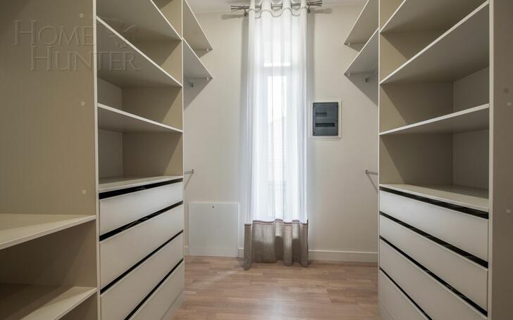 2-этажный коттедж 300 м² с отделкой