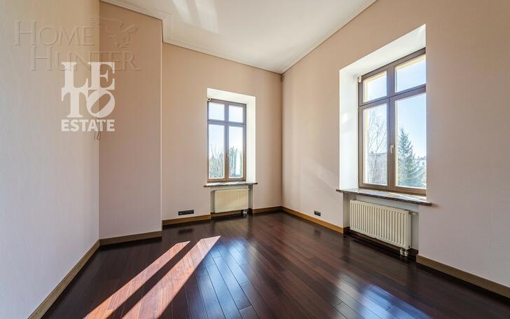 2-этажный коттедж 800 м² с отделкой