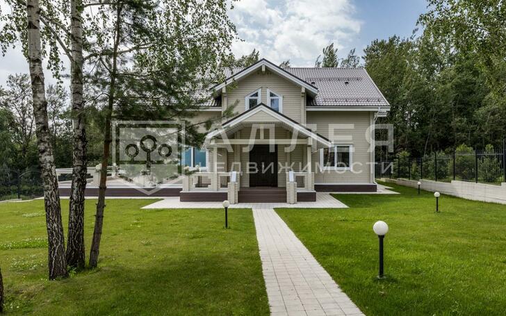 2-этажный коттедж 430 м² с отделкой