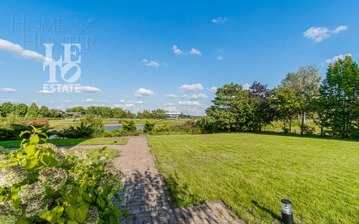 2-этажный коттедж 1 272.6 м² без отделки