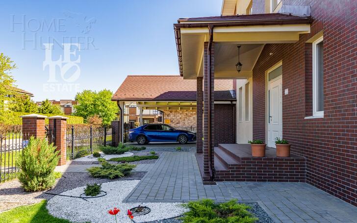 3-этажный коттедж 480 м² с отделкой