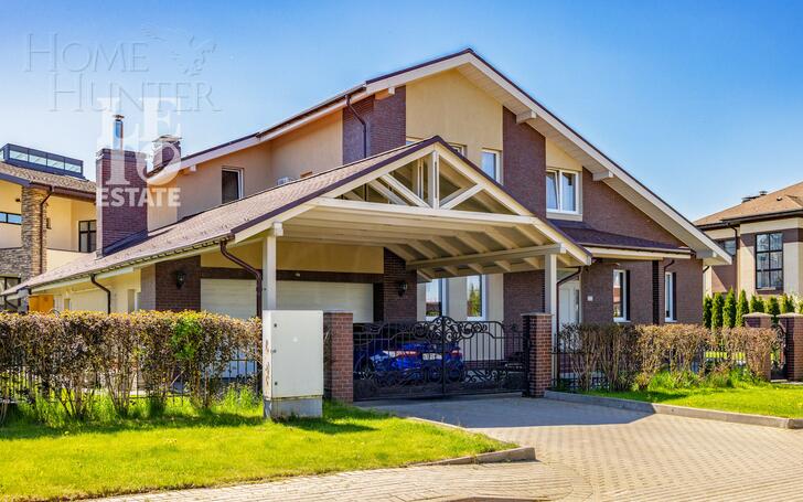 3-этажный коттедж 480 м² с отделкой