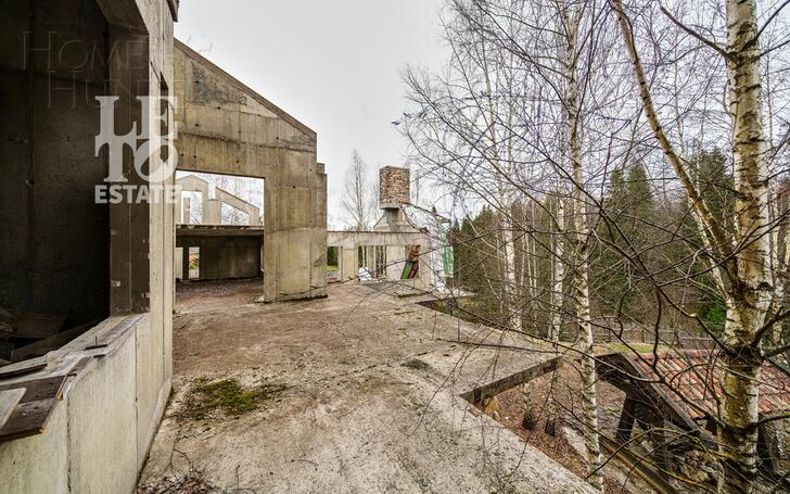 3-этажный коттедж 2 270 м² без отделки
