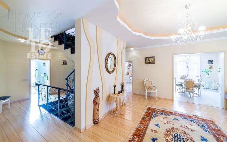 3-этажный коттедж 490 м² с отделкой