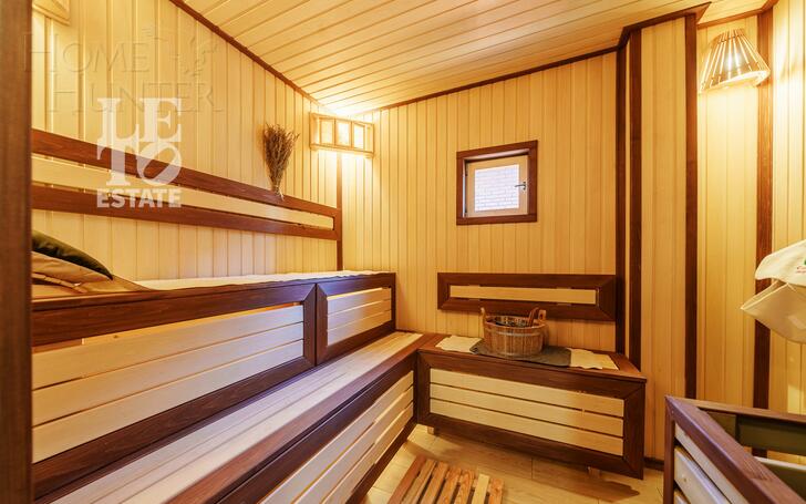 2-этажный коттедж 400 м² с отделкой