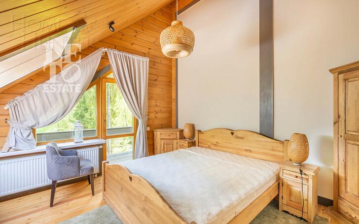 2-этажный коттедж 400 м² с отделкой