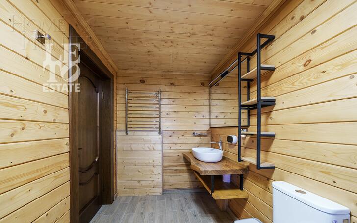 2-этажный коттедж 400 м² с отделкой