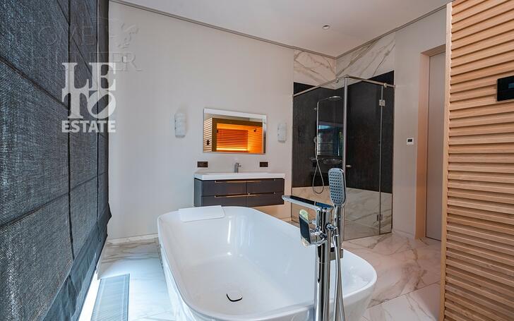 2-этажный коттедж 385 м² с отделкой