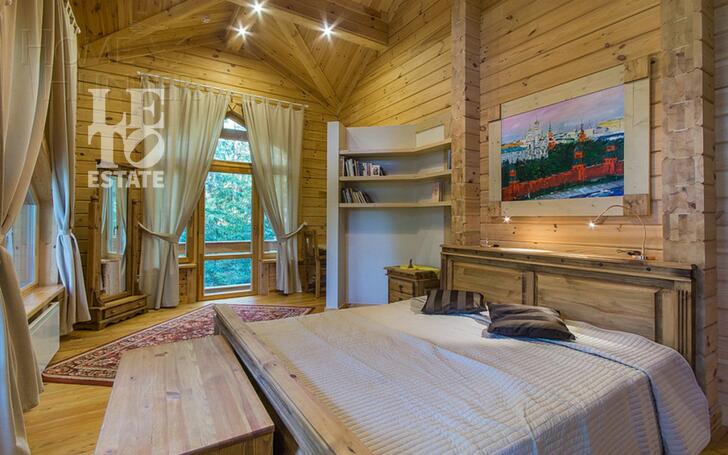 2-этажный коттедж 500 м² с отделкой