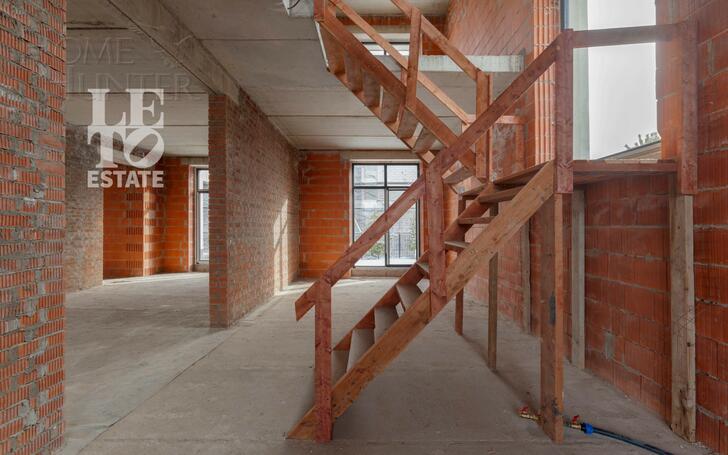 2-этажный коттедж 307 м² без отделки