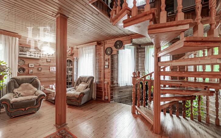 3-этажный коттедж 150 м² с отделкой