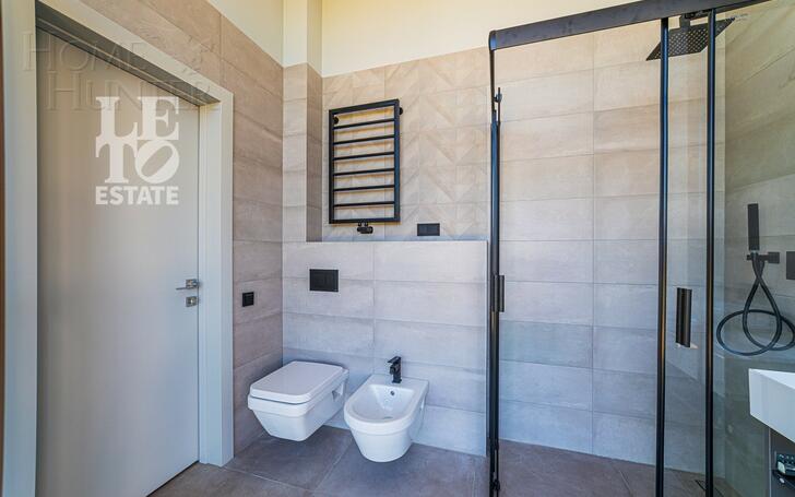 2-этажный коттедж 294 м² с отделкой