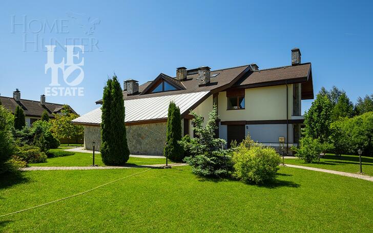 2-этажный коттедж 962.1 м² без отделки