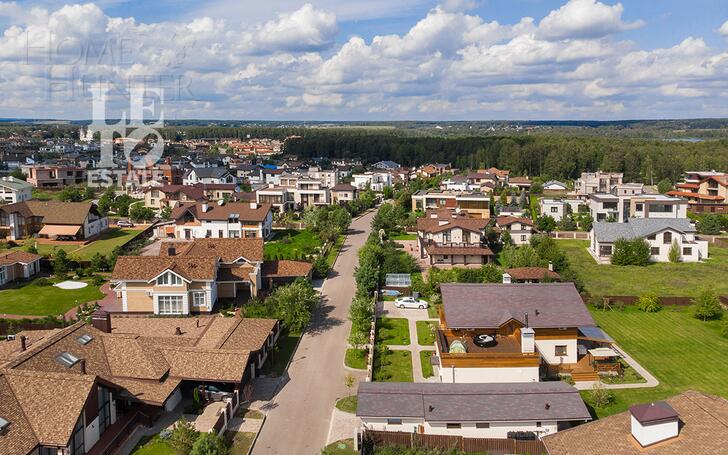 2-этажный коттедж 294 м² с отделкой