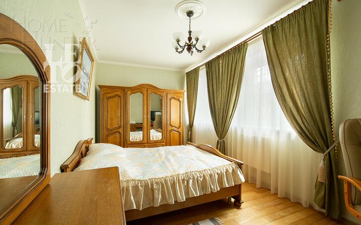 2-этажный коттедж 500 м² с отделкой