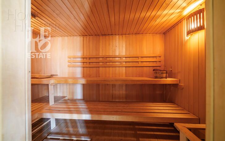 3-этажный коттедж 640 м² с отделкой