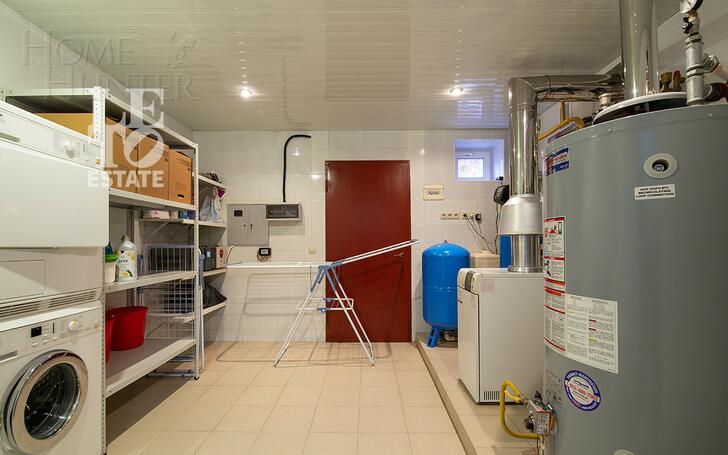 2-этажный коттедж 500 м² с отделкой