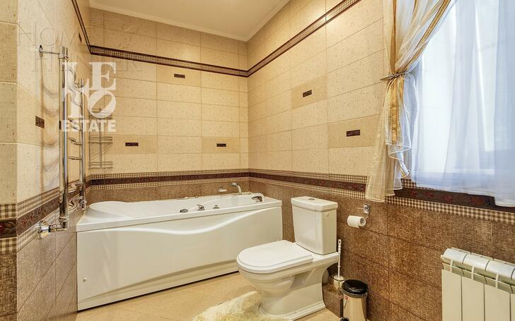 2-этажный коттедж 650 м² с отделкой