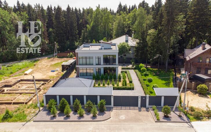 2-этажный коттедж 385 м² с отделкой