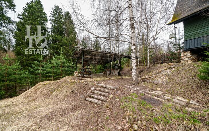 3-этажный коттедж 2 270 м² без отделки