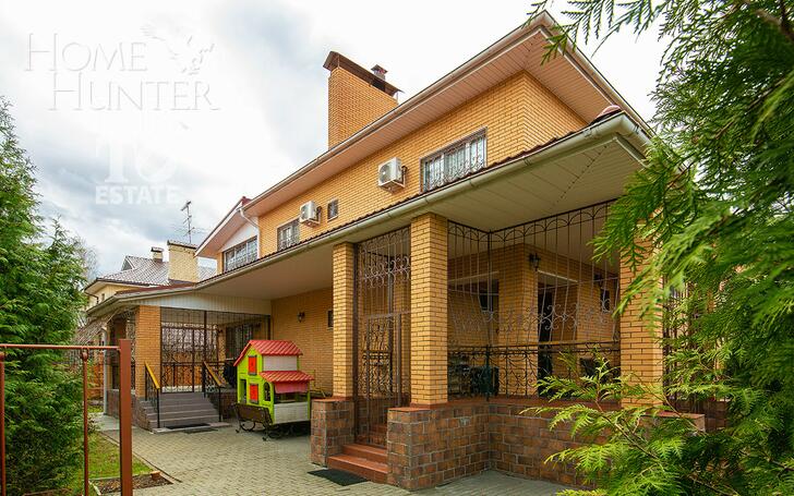 2-этажный коттедж 500 м² с отделкой