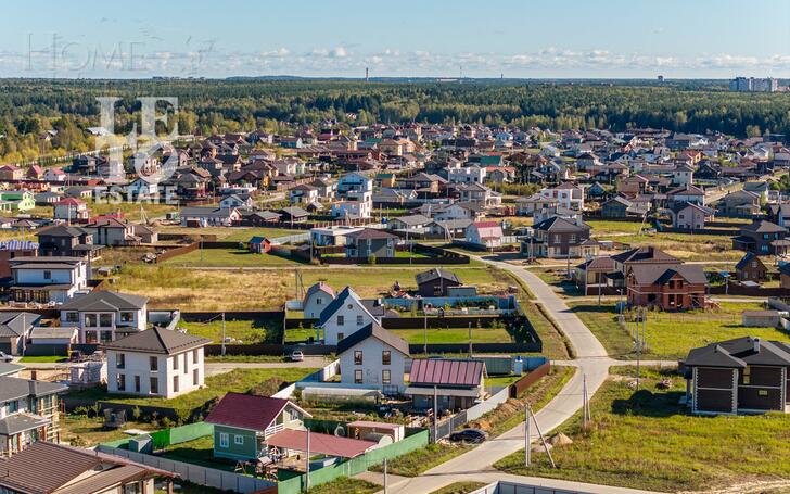 2-этажный коттедж 400 м² с отделкой