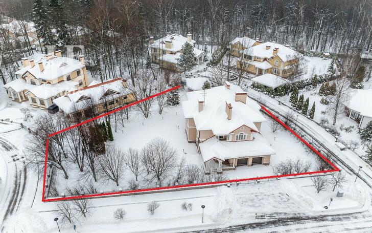 2-этажный коттедж 495 м² с отделкой
