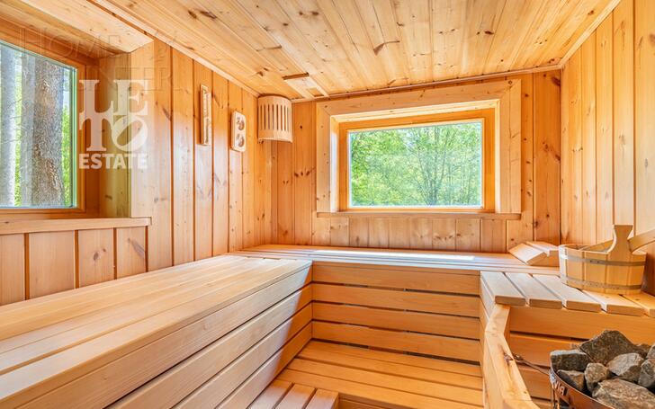 2-этажный коттедж 400 м² с отделкой