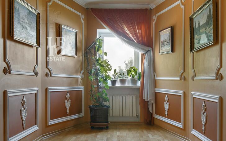 3-этажный коттедж 406 м² с отделкой
