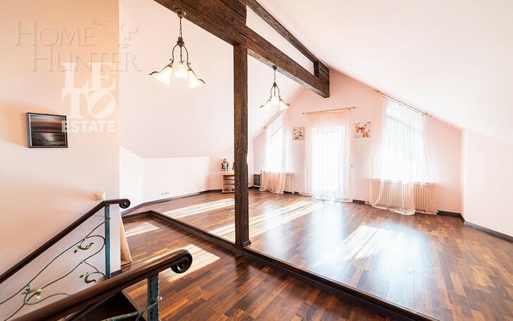 3-этажный коттедж 490 м² с отделкой