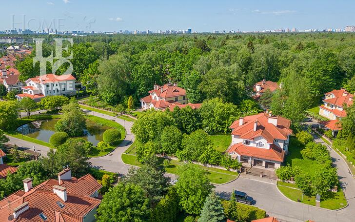2-этажный коттедж 495 м² с отделкой