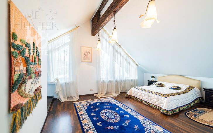 3-этажный коттедж 490 м² с отделкой
