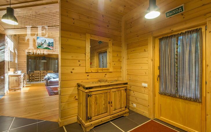2-этажный коттедж 500 м² с отделкой