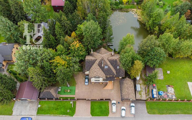 2-этажный коттедж 650 м² с отделкой