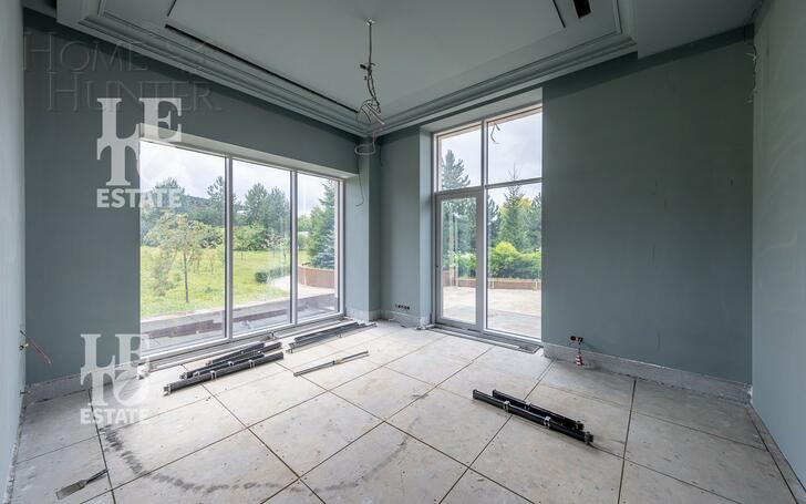 3-этажный коттедж 1 445 м² без отделки
