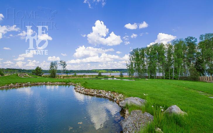 3-этажный коттедж 1 500 м² с отделкой