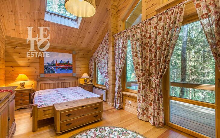 2-этажный коттедж 500 м² с отделкой