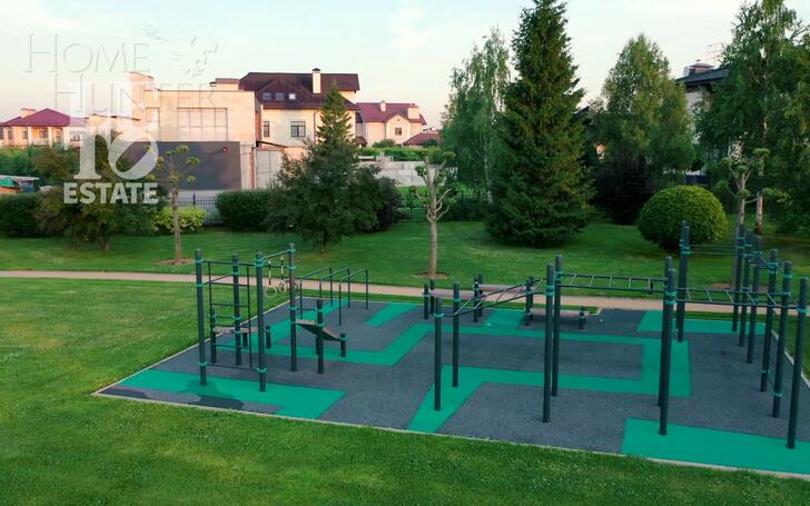 2-этажный коттедж 307 м² без отделки