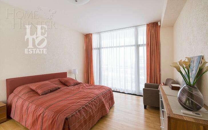 3-этажный коттедж 1 000 м² с отделкой