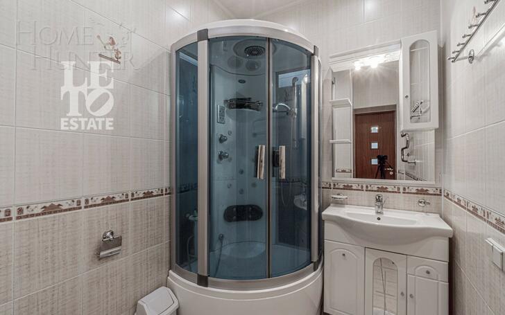 3-этажный коттедж 426 м² с отделкой