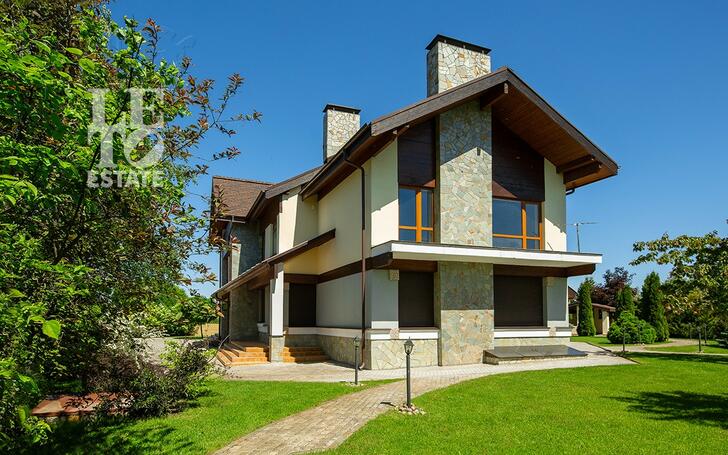 2-этажный коттедж 962.1 м² без отделки