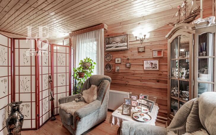 3-этажный коттедж 150 м² с отделкой