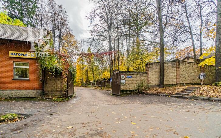 3-этажный коттедж 150 м² с отделкой