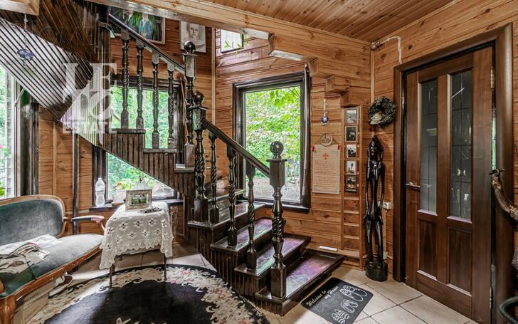 3-этажный коттедж 150 м² с отделкой
