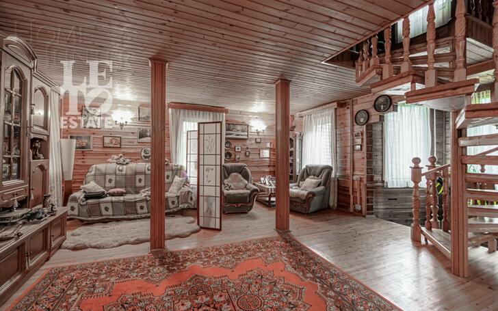 3-этажный коттедж 150 м² с отделкой